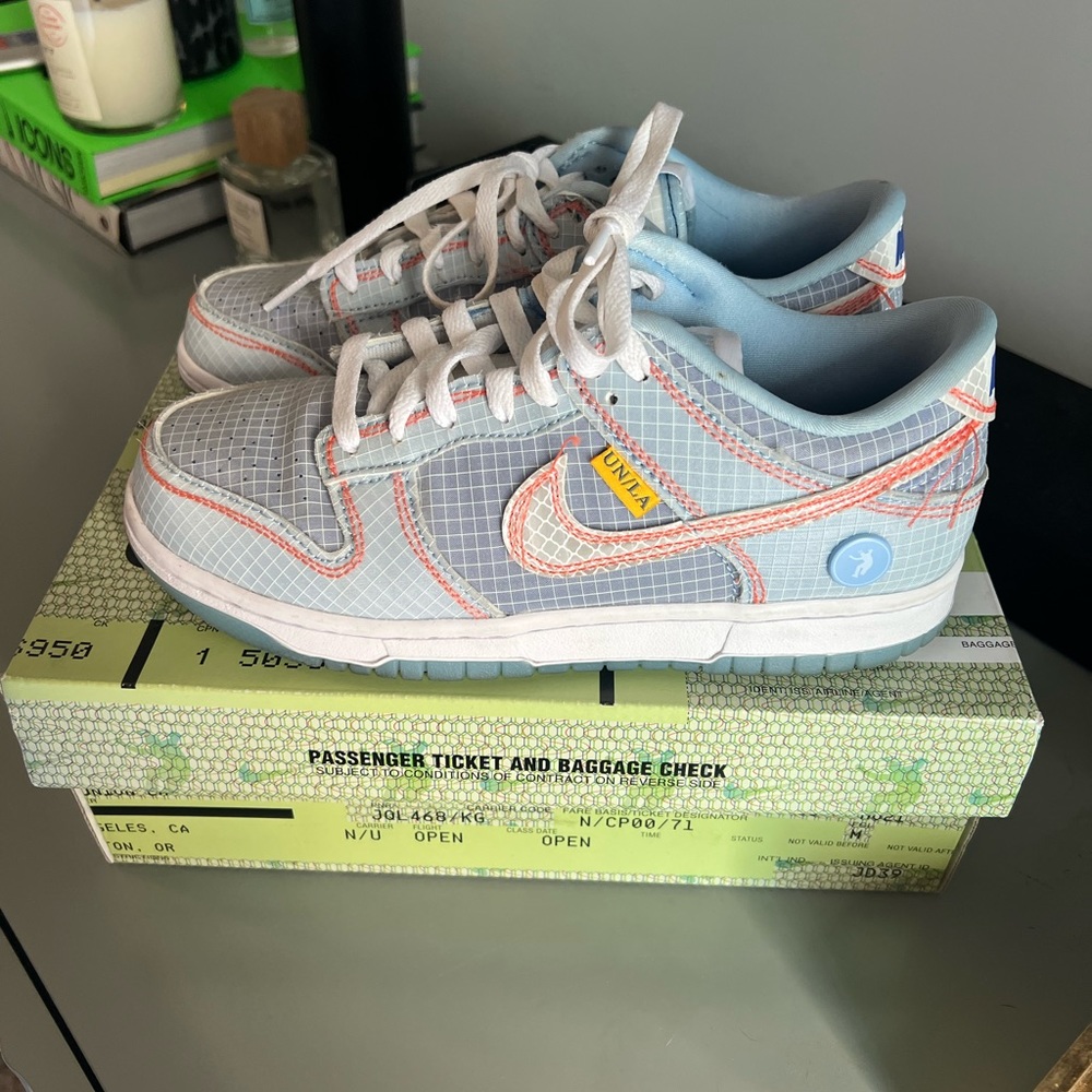 Nike Dunks “Passport Pack” - Mens Size 5, Womens 6.5
